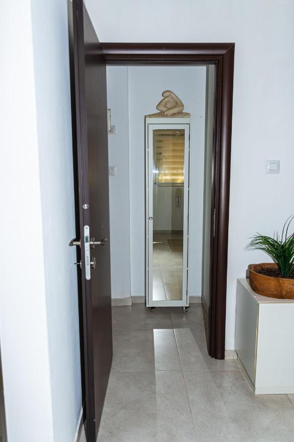 Appartement סטודיו 10 Studio à Eilat Extérieur photo